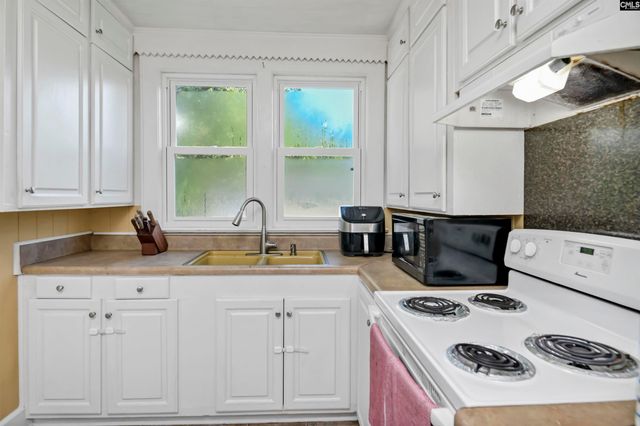 637 E Church Street, Leesville, SC 29070