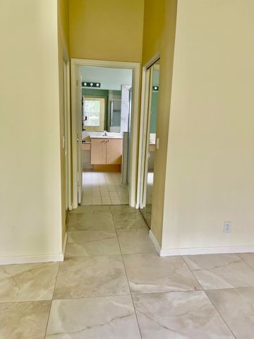 185 NW Willow Grove Avenue, Port St. Lucie, Port St Lucie, FL 34986