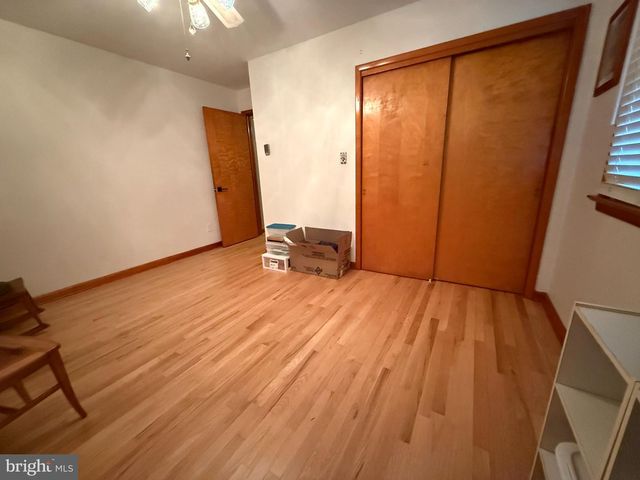 727 S MYRTLE ST, Vineland, NJ 08360
