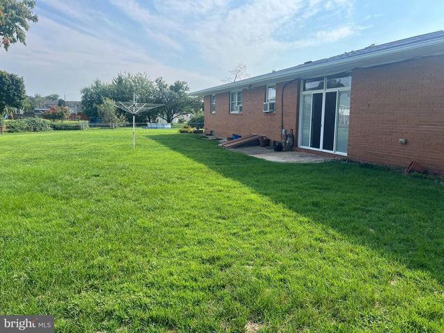 727 S MYRTLE ST, Vineland, NJ 08360