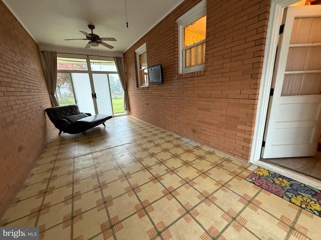 727 S MYRTLE ST, Vineland, NJ 08360