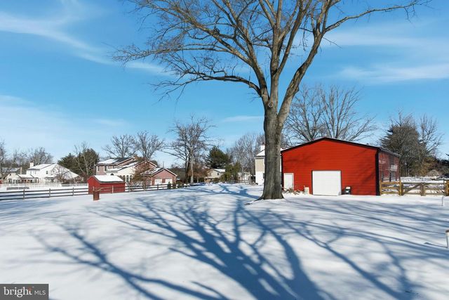 60 PEBBLE RIDGE RD, Warrington, PA 18976