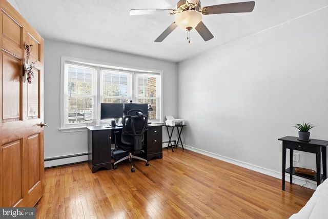 60 PEBBLE RIDGE RD, Warrington, PA 18976