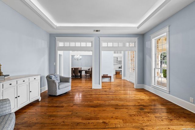 111 Greystone Circle, Boerne, TX 78006