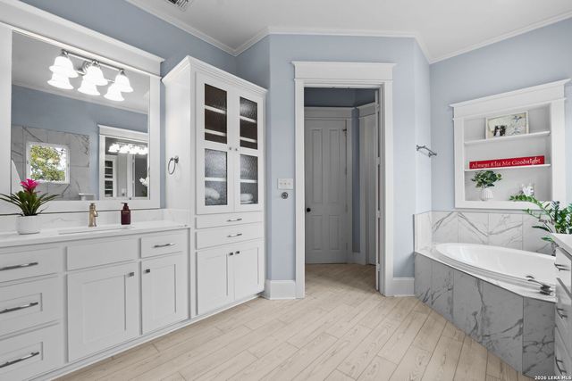 111 Greystone Circle, Boerne, TX 78006