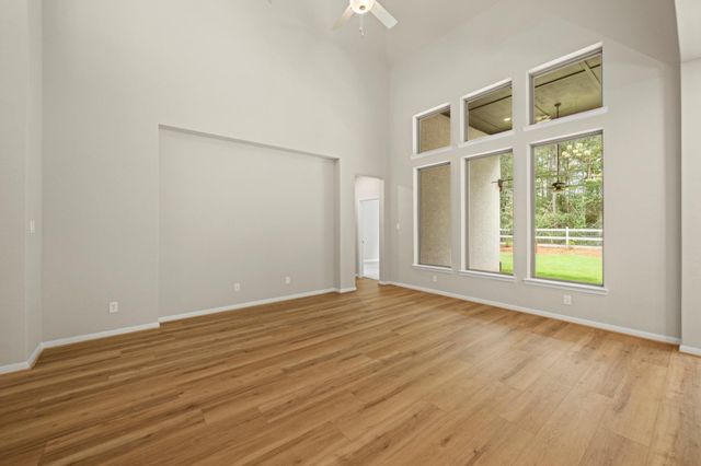 9162 Grand Jubilee Drive, Montgomery, TX 77316