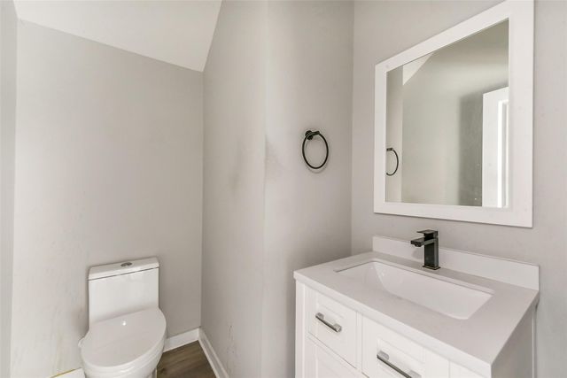 6707 Parker Oaks Lane, Houston, TX 77076