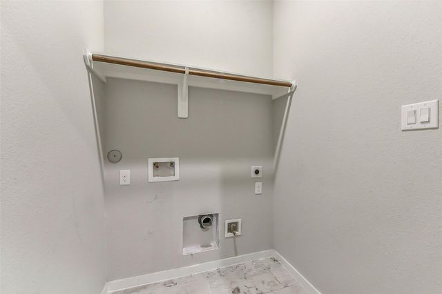 6707 Parker Oaks Lane, Houston, TX 77076