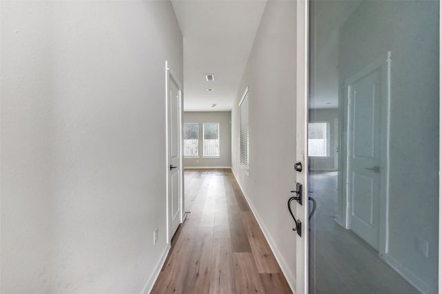 6707 Parker Oaks Lane, Houston, TX 77076