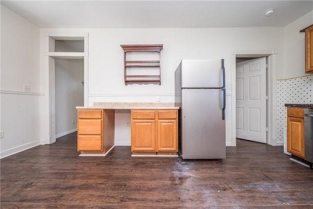 626 7th St, Pitcairn, PA 15140