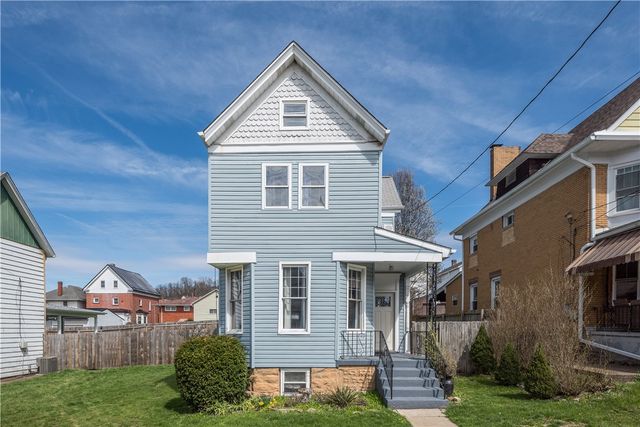 626 7th St, Pitcairn, PA 15140