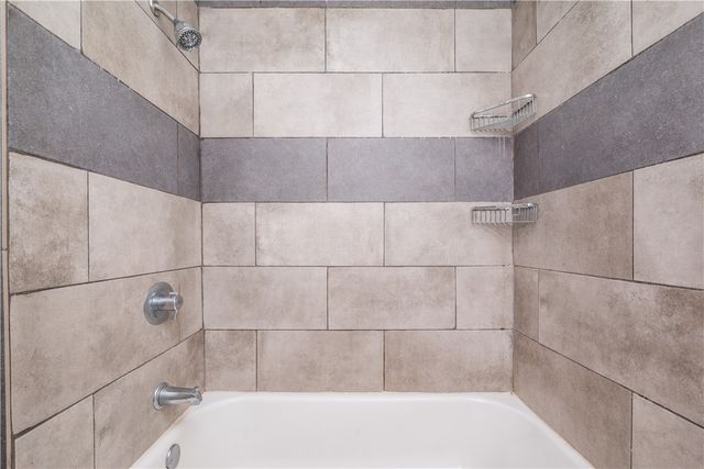 626 7th St, Pitcairn, PA 15140