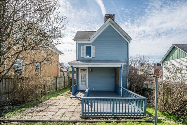 626 7th St, Pitcairn, PA 15140