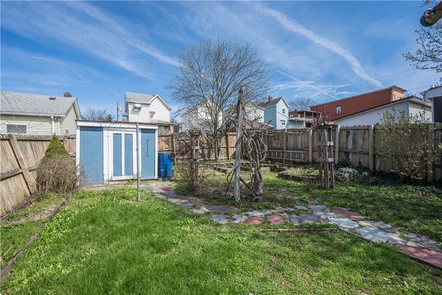 626 7th St, Pitcairn, PA 15140