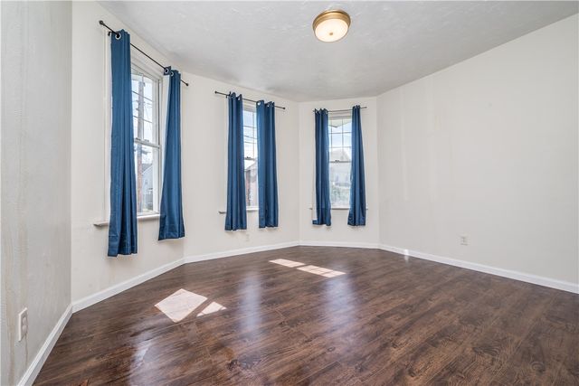 626 7th St, Pitcairn, PA 15140