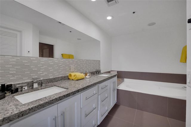 4108 W Palm Aire Drive 083b, Pompano Beach, FL 33069