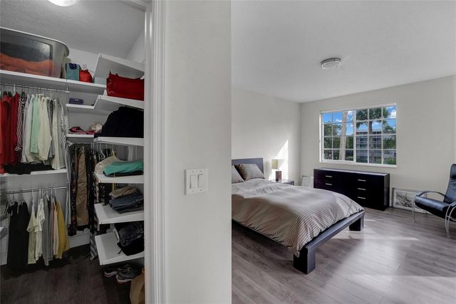 4108 W Palm Aire Drive 083b, Pompano Beach, FL 33069