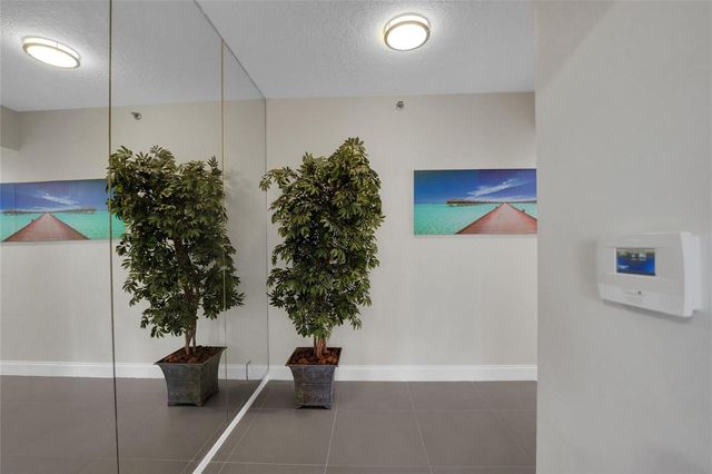4108 W Palm Aire Drive 083b, Pompano Beach, FL 33069