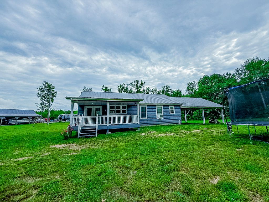 2000 Adams Road, Owingsville, KY 40360