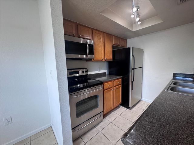 115 E SMITH STREET 8, Orlando, FL 32804