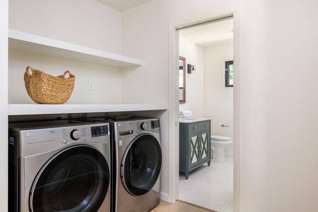 2212 East Side DR, Austin, TX 78704