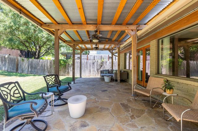 2212 East Side DR, Austin, TX 78704