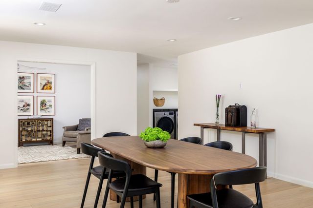 2212 East Side DR, Austin, TX 78704