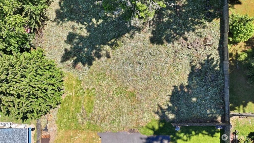 18820 MIDVALE Avenue N, Shoreline, WA 98133
