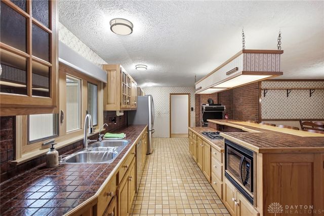 4930 State Route 201, Tipp City, OH 45371