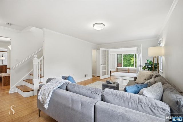 440 Kinderkamack Road, River Edge, NJ 07661