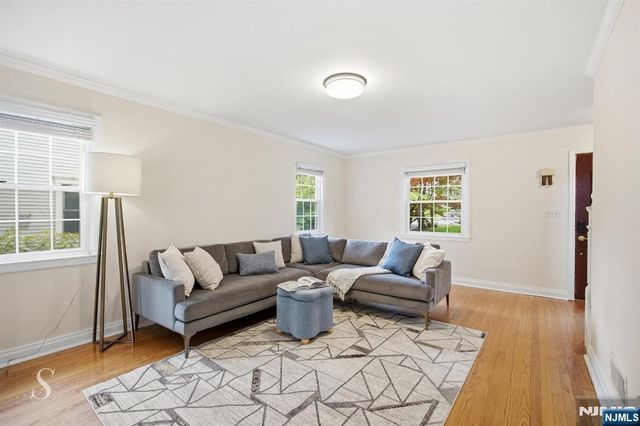 440 Kinderkamack Road, River Edge, NJ 07661