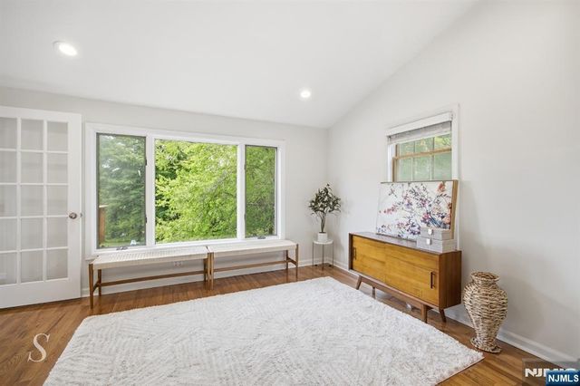 440 Kinderkamack Road, River Edge, NJ 07661