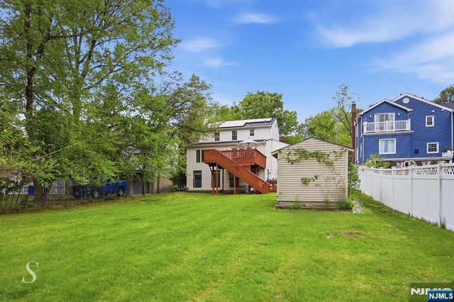 440 Kinderkamack Road, River Edge, NJ 07661