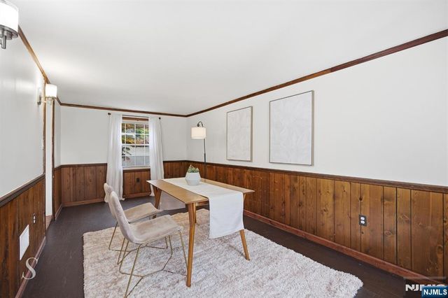 440 Kinderkamack Road, River Edge, NJ 07661