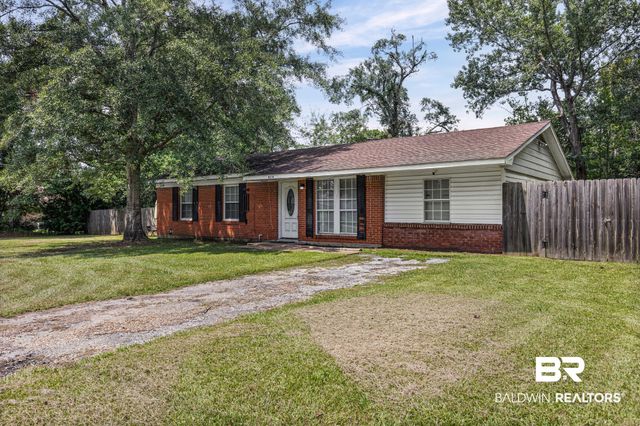 8036 Three Notch Road, Mobile, AL 36619