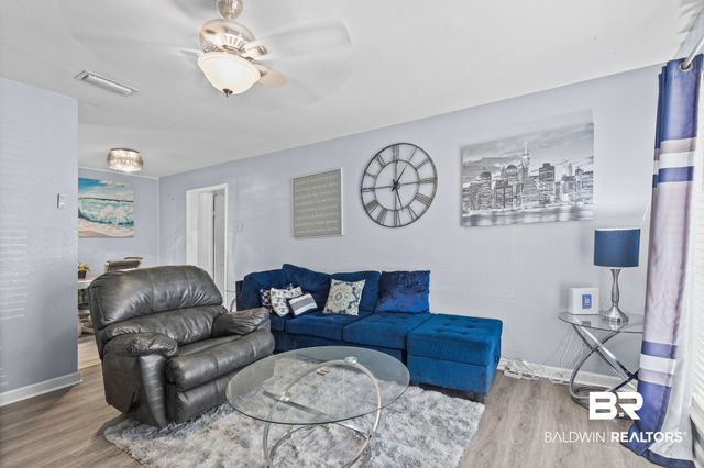 8036 Three Notch Road, Mobile, AL 36619