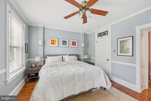 372 2ND AVE, Phoenixville, PA 19460