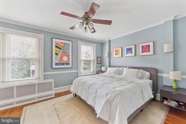 372 2ND AVE, Phoenixville, PA 19460
