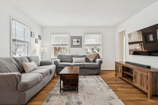 5 Carlton Drive, Lebanon, NH 03784