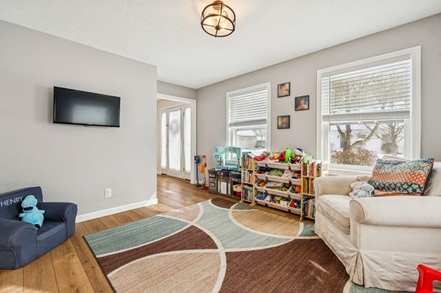 5 Carlton Drive, Lebanon, NH 03784