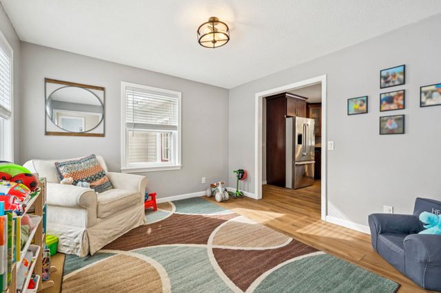 5 Carlton Drive, Lebanon, NH 03784