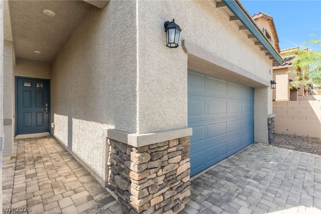 10963 Cheshire Woods Avenue, Las Vegas, NV 89166 — photo 2