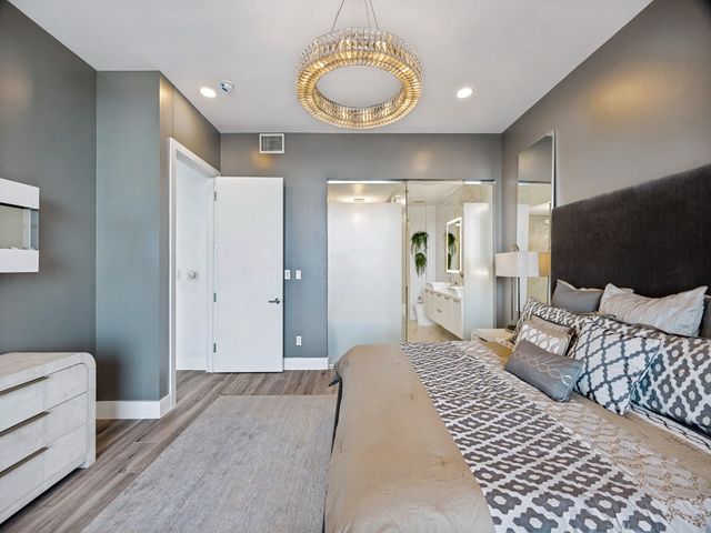 2900 McKinnon Street 2301, Dallas, TX 75201