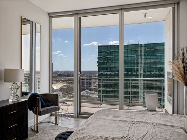 2900 McKinnon Street 2301, Dallas, TX 75201