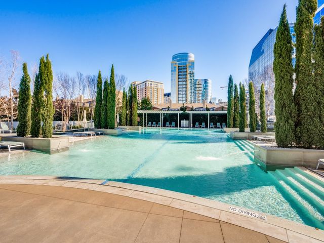2900 McKinnon Street 2301, Dallas, TX 75201