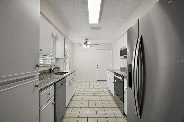 9755 SE 176TH STREET, Summerfield, FL 34491