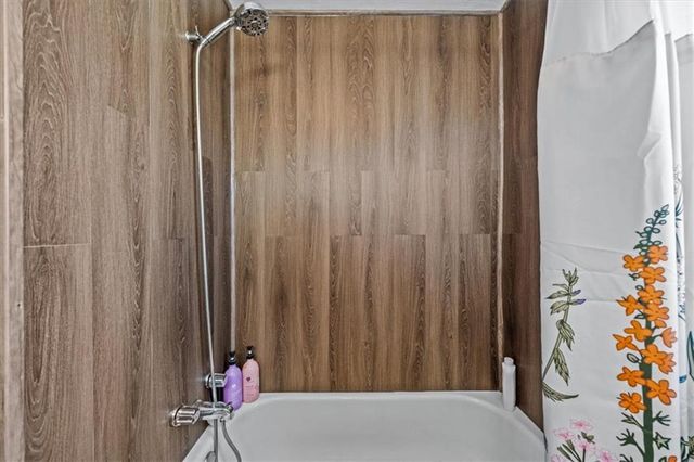 3118 Myrtle Avenue, Kansas City, MO 64128