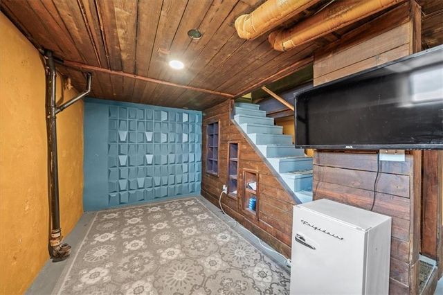 3118 Myrtle Avenue, Kansas City, MO 64128