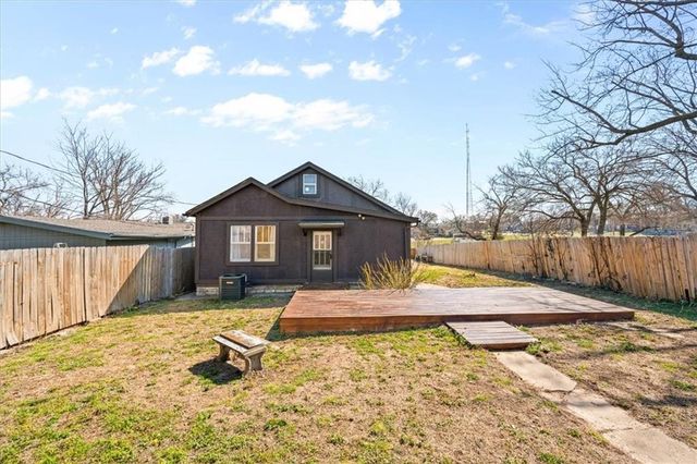 3118 Myrtle Avenue, Kansas City, MO 64128