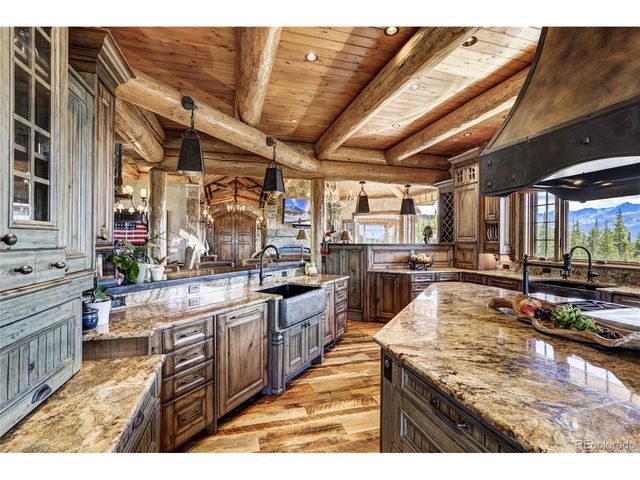 300 Little Sallie Barber Trl, Breckenridge, CO 80424